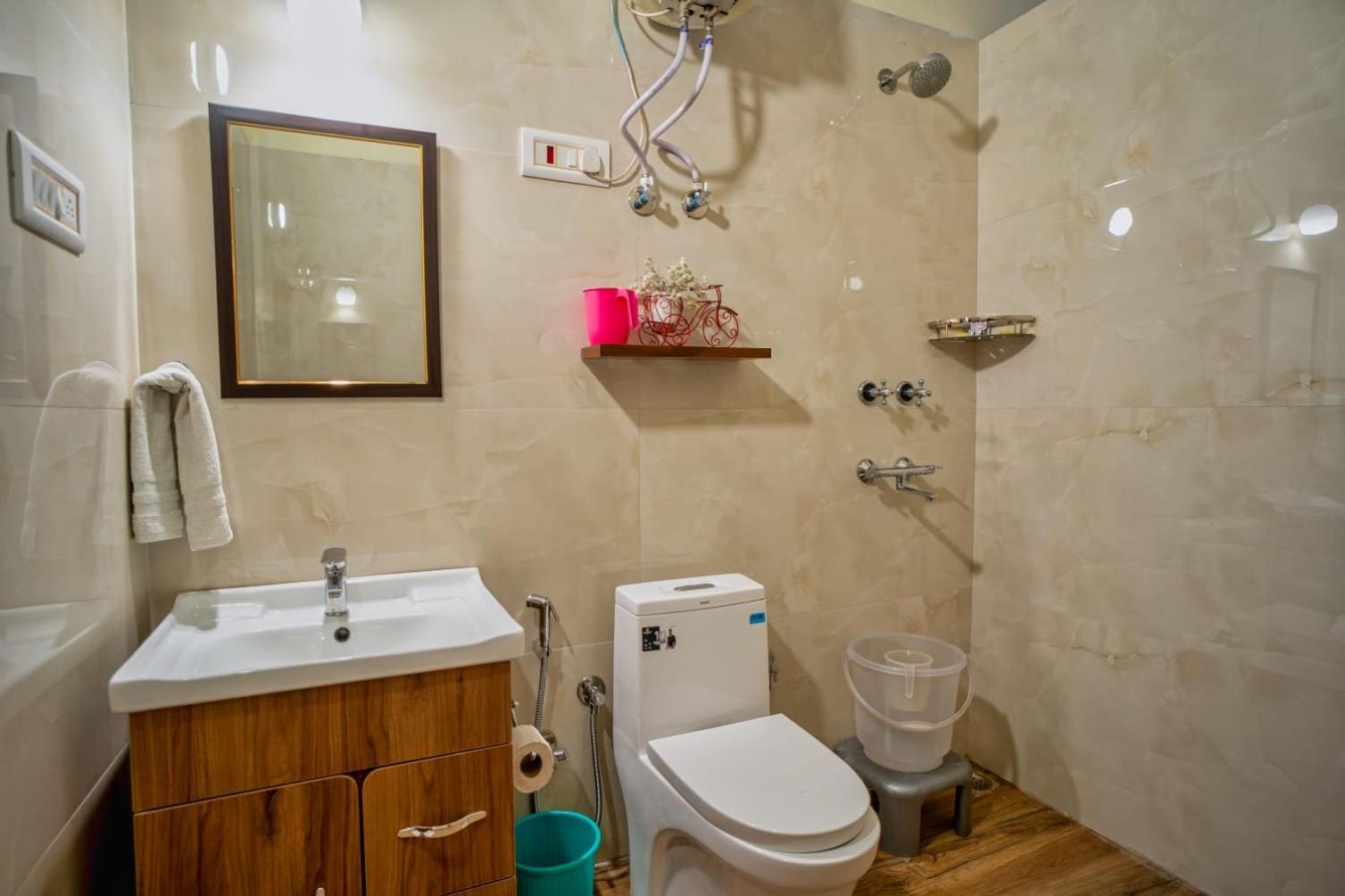 נייניטל The Hive Cottage By Royal Collection Hotels מראה חיצוני תמונה